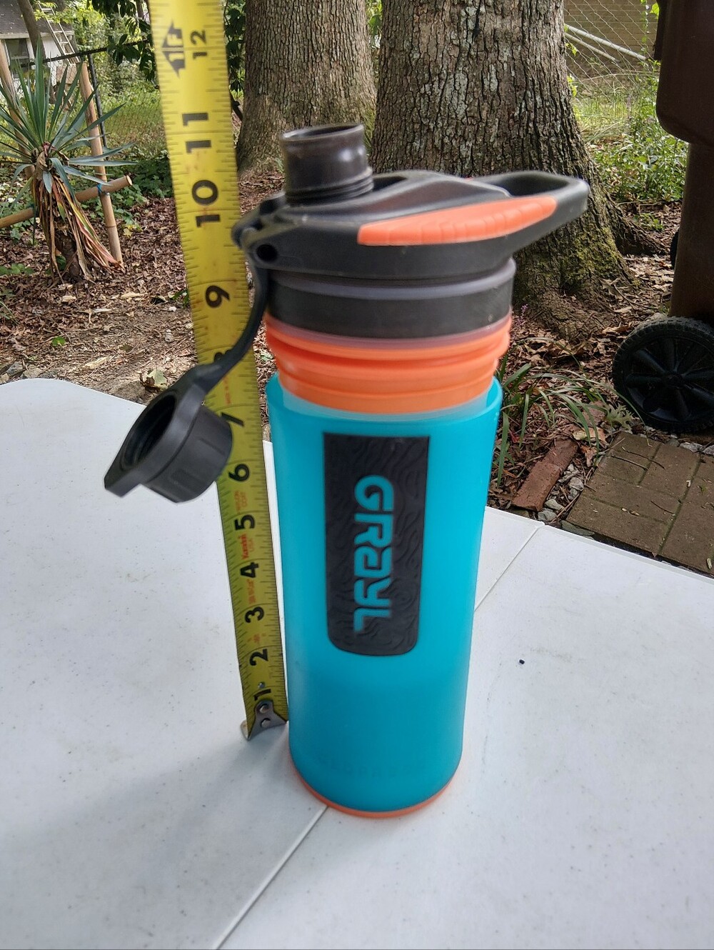 Grayl Geopress 24z water purifier and water filter bottle